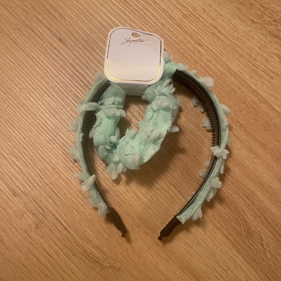 Light Green Headband set - Picture 1 of 3